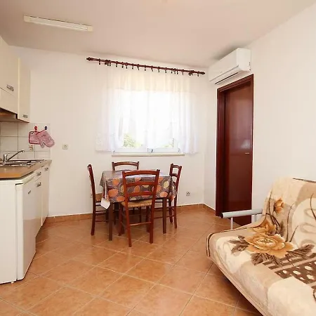 Apartament Reka *